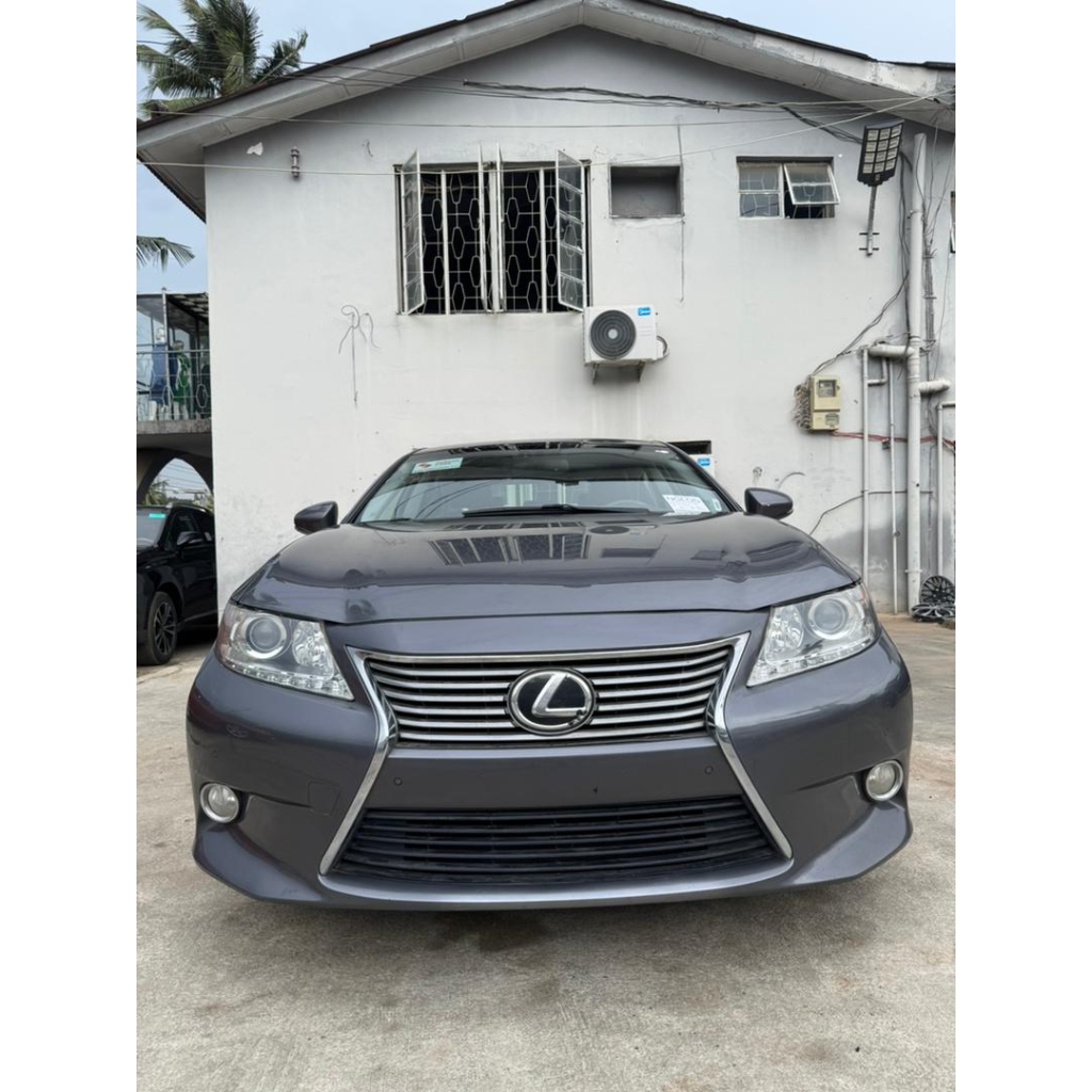 LEXUS ES350 2013