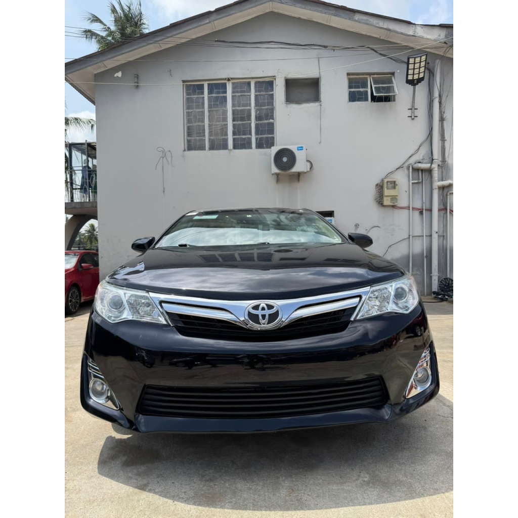 TOYOTA CAMRY 2012 XLE