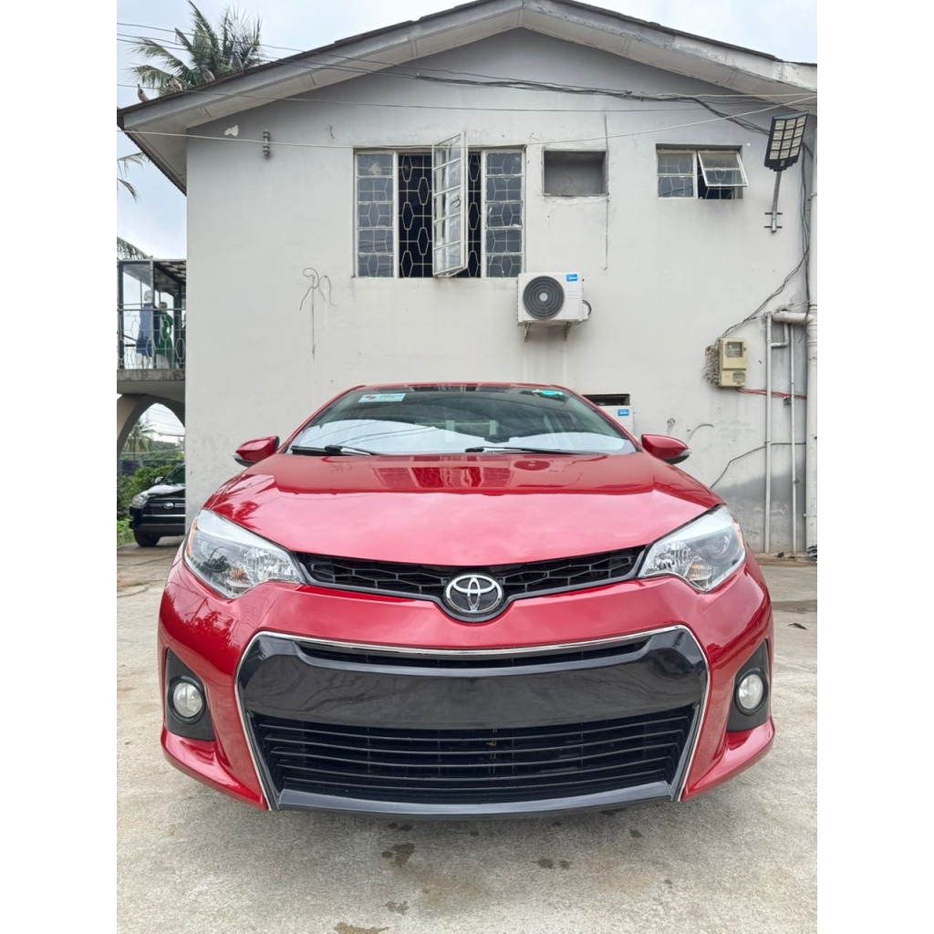 TOYOTA COROLLA SPORT 2014
