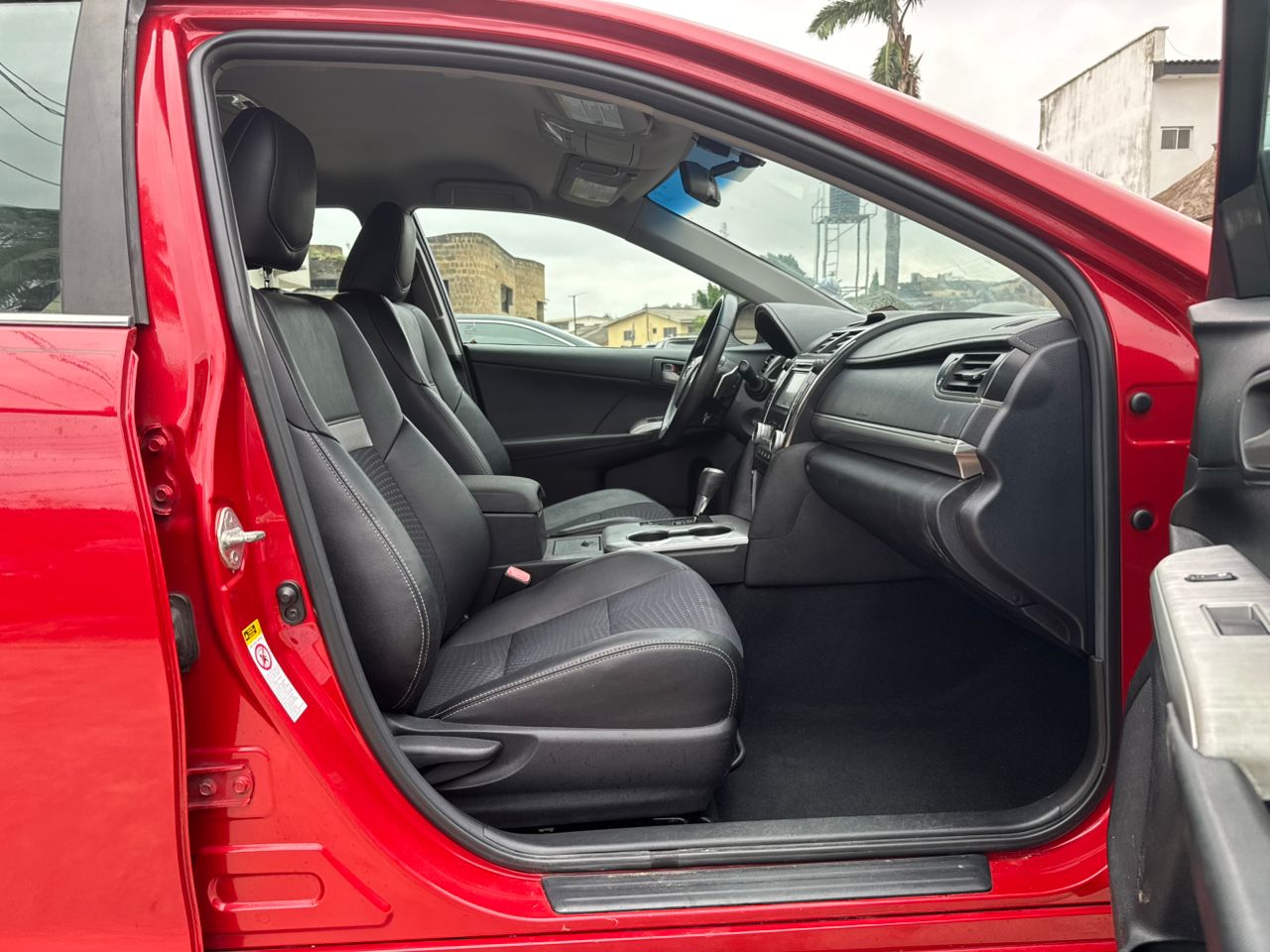 WhatsApp Image 2025-10-08 at 17.02.54