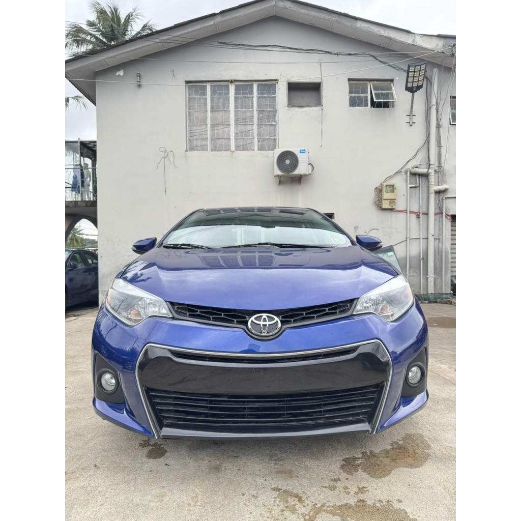TOYOTA COROLLA S 2014