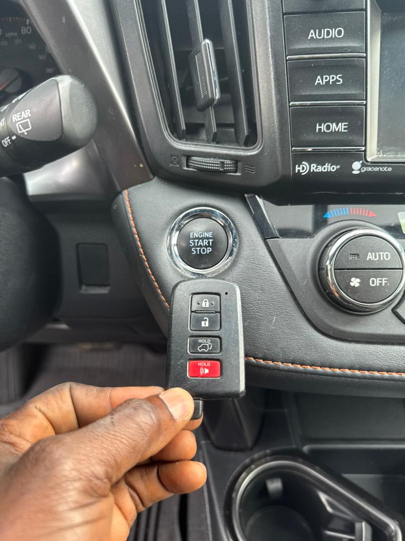 WhatsApp Image 2025-10-08 at 17.07.56