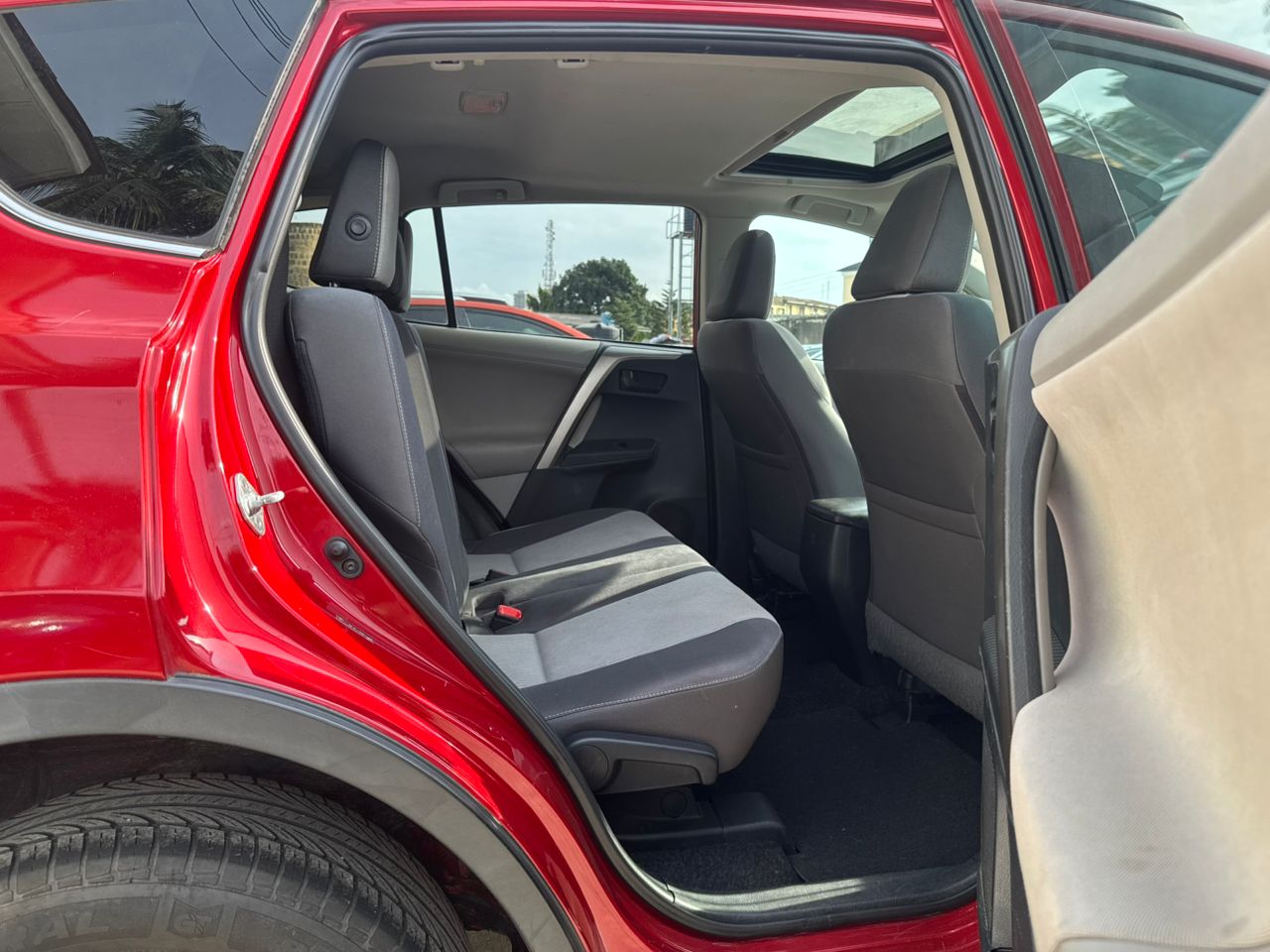 WhatsApp Image 2025-10-08 at 17.08.11