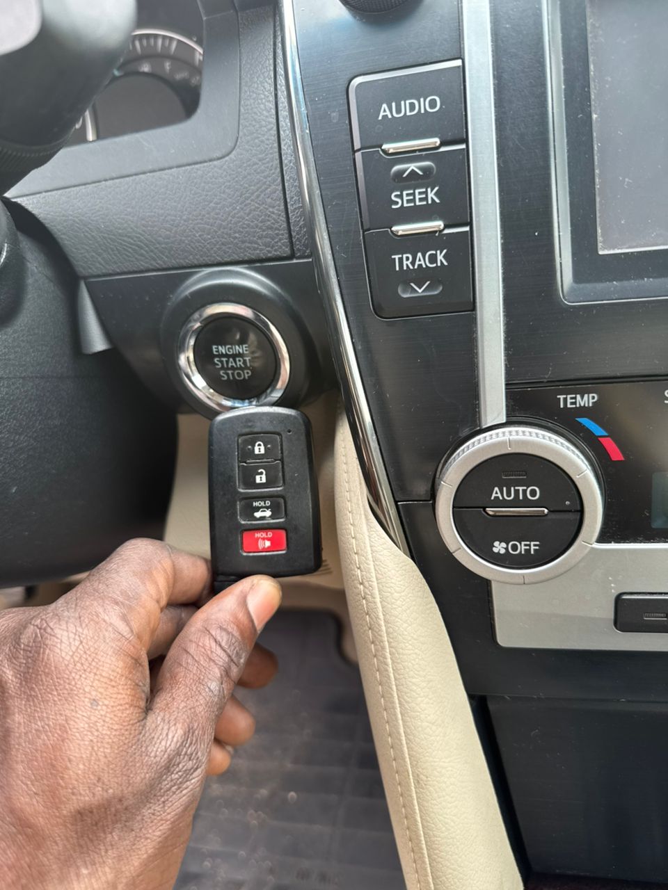 WhatsApp Image 2025-10-08 at 17.08.25 (1)