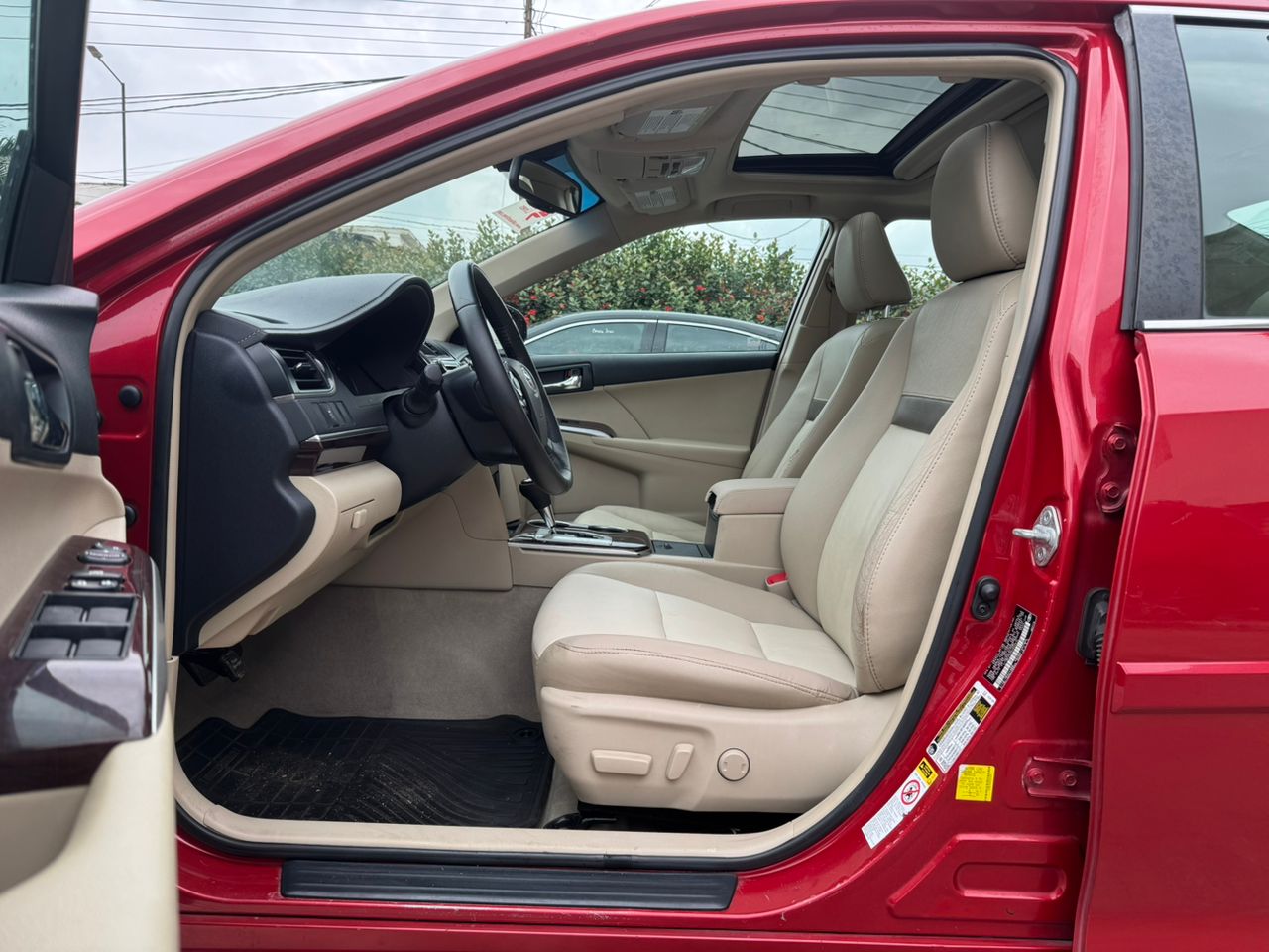 WhatsApp Image 2025-10-08 at 17.08.25 (1)