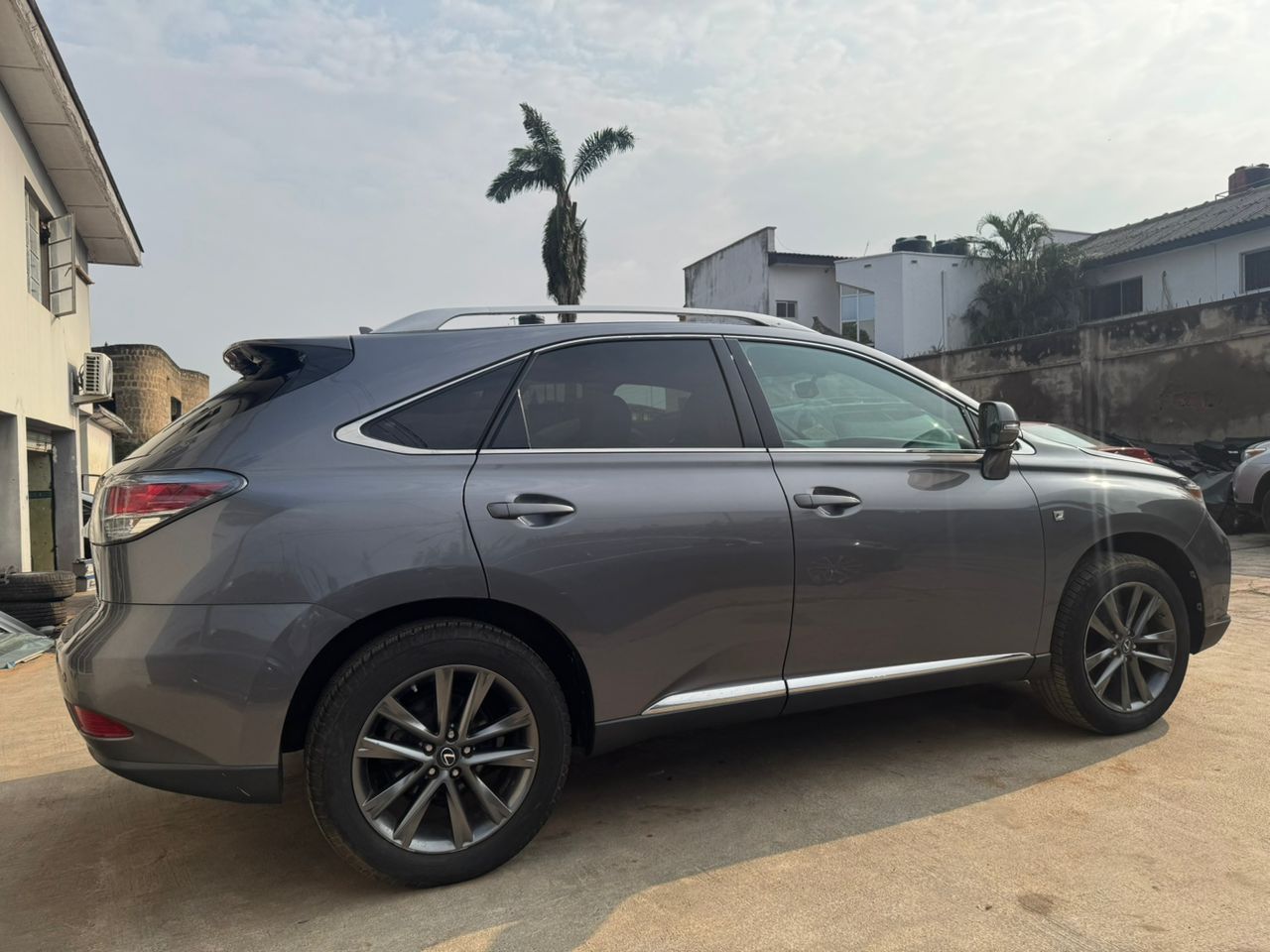 WhatsApp Image 2025-10-08 at 17.12.14