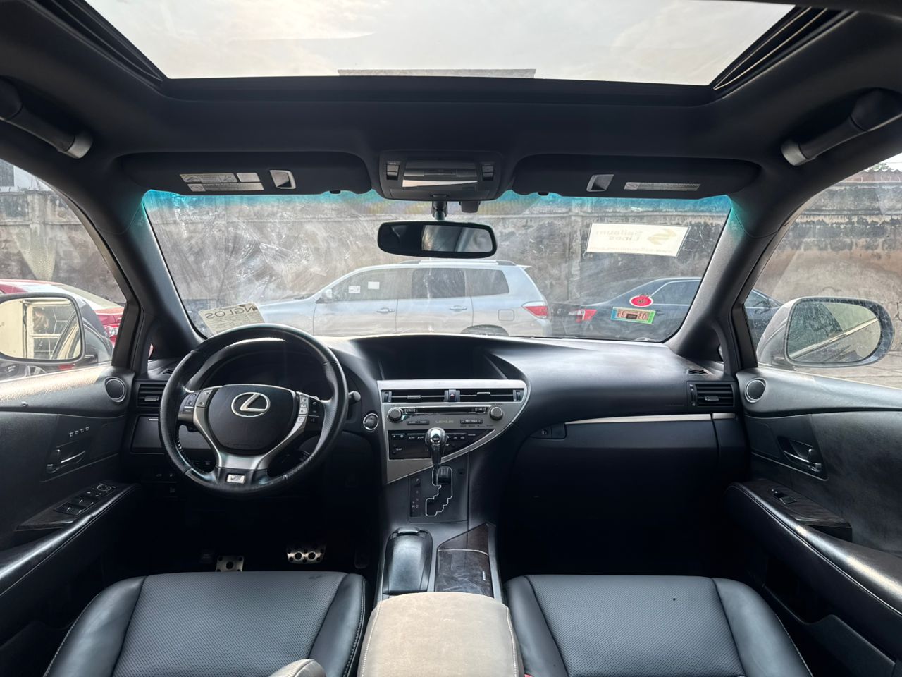 WhatsApp Image 2025-10-08 at 17.12.14