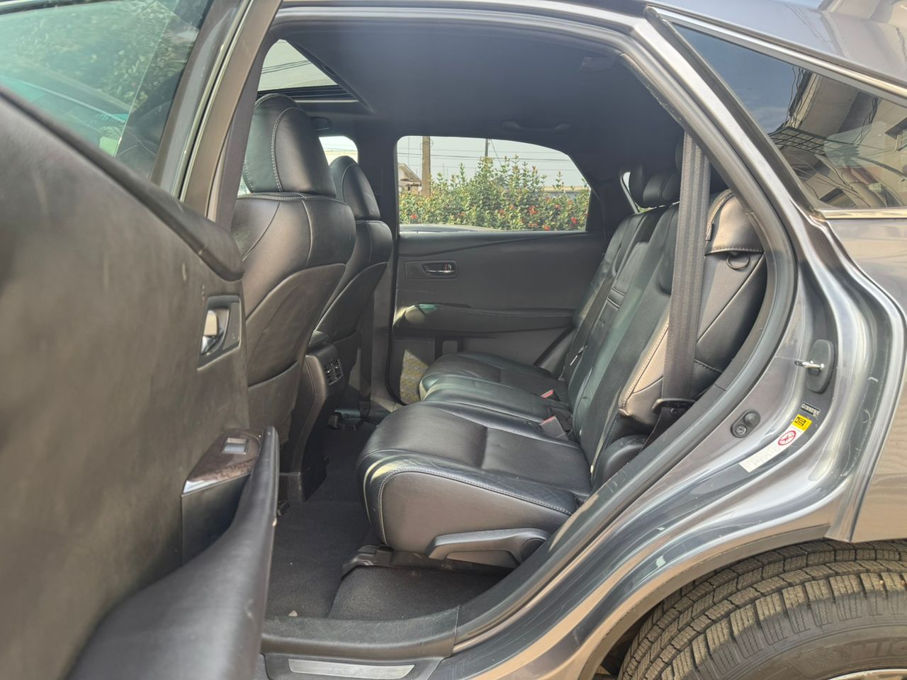 WhatsApp Image 2025-10-08 at 17.12.14