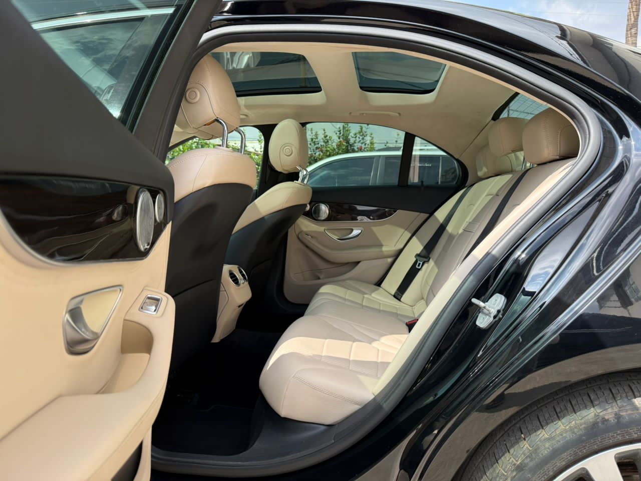 WhatsApp Image 2025-11-10 at 14.01.31_b6db3c27