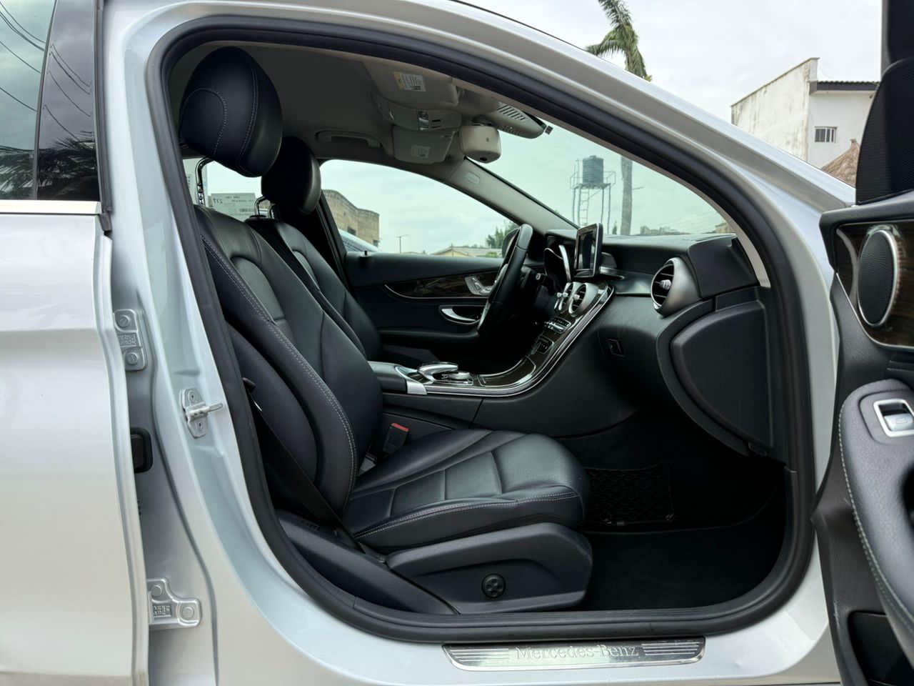 WhatsApp Image 2025-11-10 at 14.14.19_230b3b80